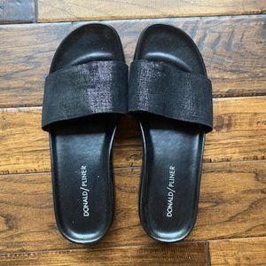 Donald Pliner Black Sandals